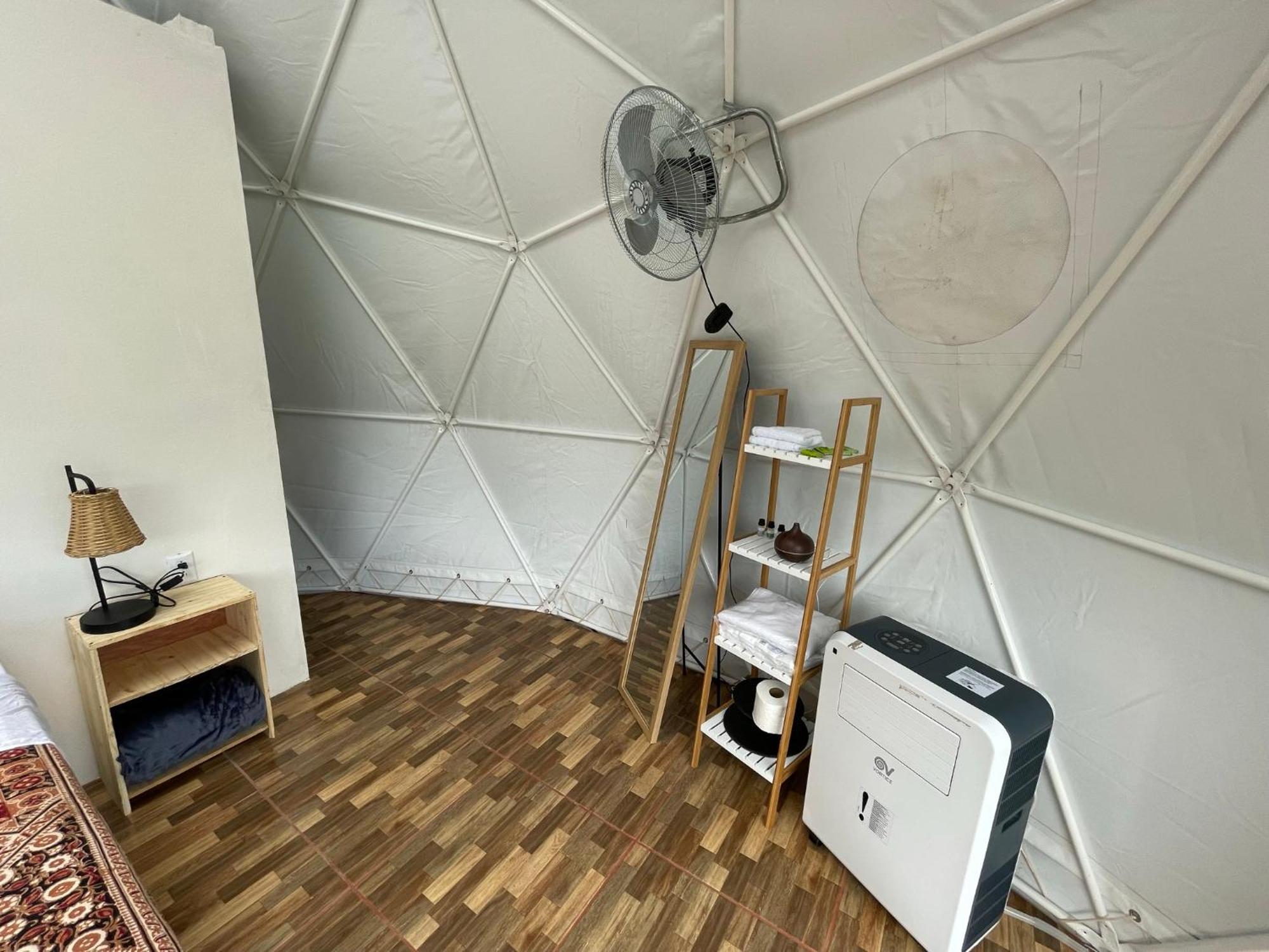 La Comarca River Glamping Dome Near Manuel Antonio Exteriér fotografie