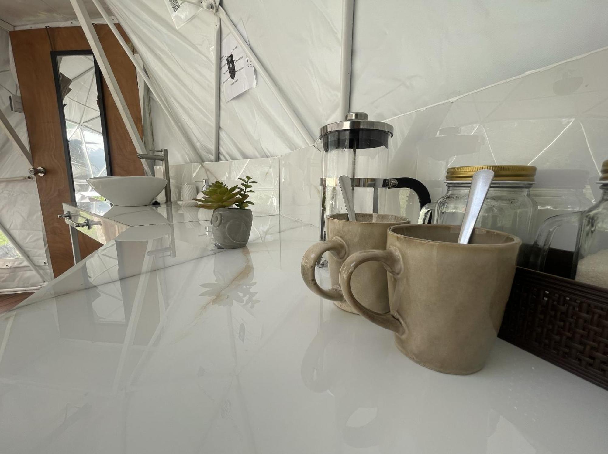 La Comarca River Glamping Dome Near Manuel Antonio Exteriér fotografie